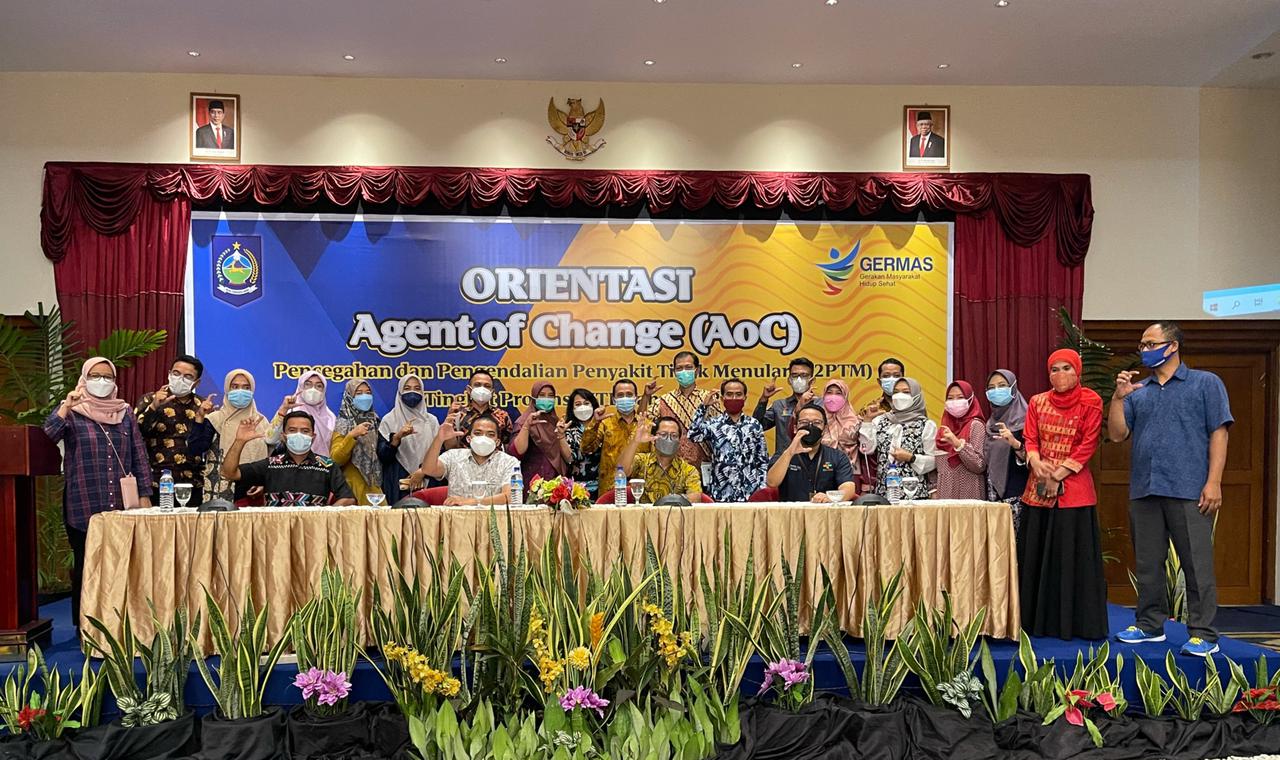 DUKUNG KEGIATAN DINAS KESEHATAN PROVINSI NTB, RSJ MUTIARA SUKMA TUGASKAN PSIKIATER SEBAGAI NARASUMBER ORIENTASI AGEN OF CHANGE BIDANG P2PTM